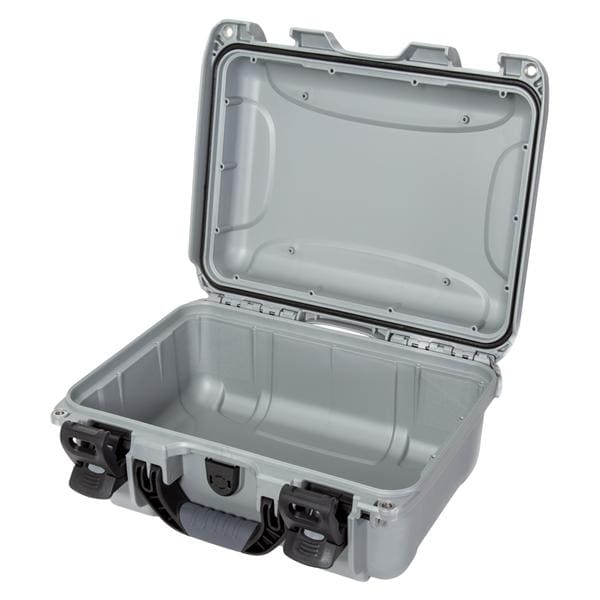 Model 915 Waterproof Case 15.8x12.1x6.8" Silver Latch Closure Sft Grp/Ergo Hndl